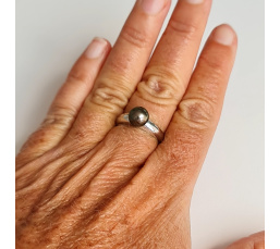 Ahe - Bague Argent Rhodié et Véritable Perle de Tahiti