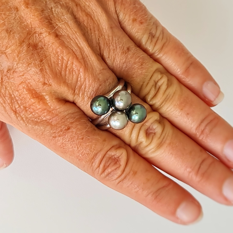 Quatuor de Beautés - Bague Argent Rhodié et Perles de Tahiti