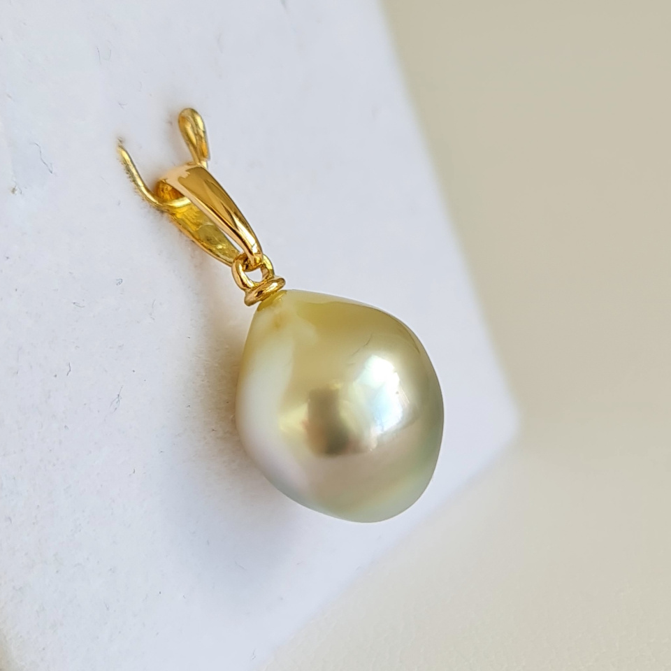 Belle de Jour - Pendentif Or Jaune et véritable Perle de Tahiti