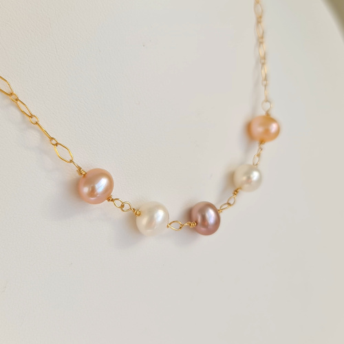 Douceur du Jour - Collier Or Laminé 14K et Perles d'Eau Douce