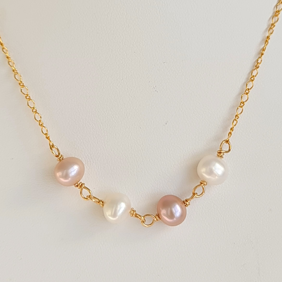 Douceur du Jour - Collier Or Laminé 14K et Perles d'Eau Douce